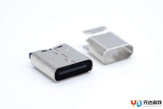 iPhone15正式转向USB-C，结束Lightning时代的过渡方案