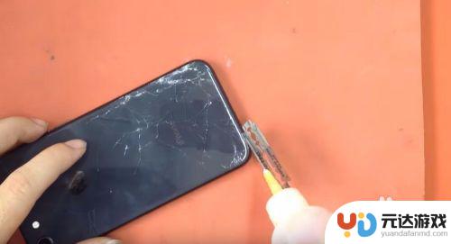 苹果手机如何自己更换后盖玻璃