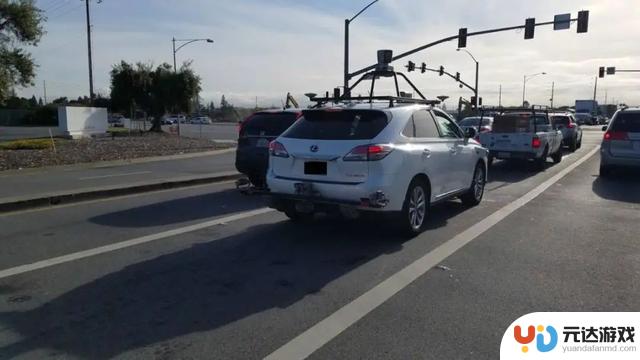 苹果或许放弃造车，iPhone 或迎来重大更新